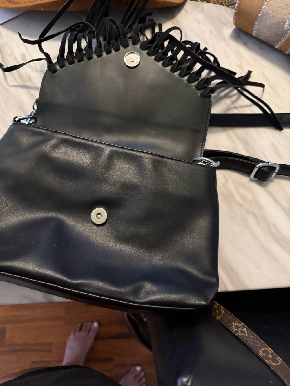 New Black and White cowprint Fringe Crossbody Bag - Picture 3 of 5